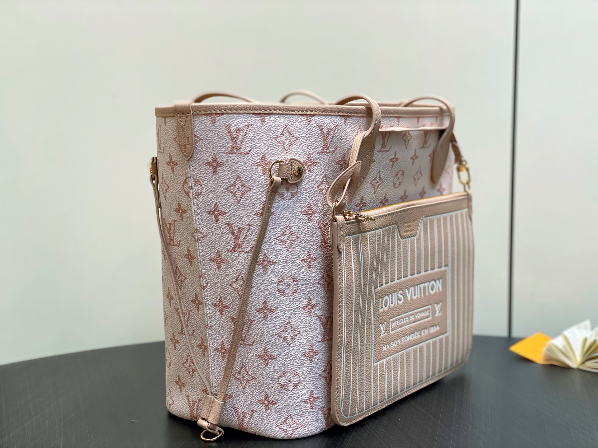 Lou*is Vuitton Neverfull MM M25665(31 x 28 x 14CM)