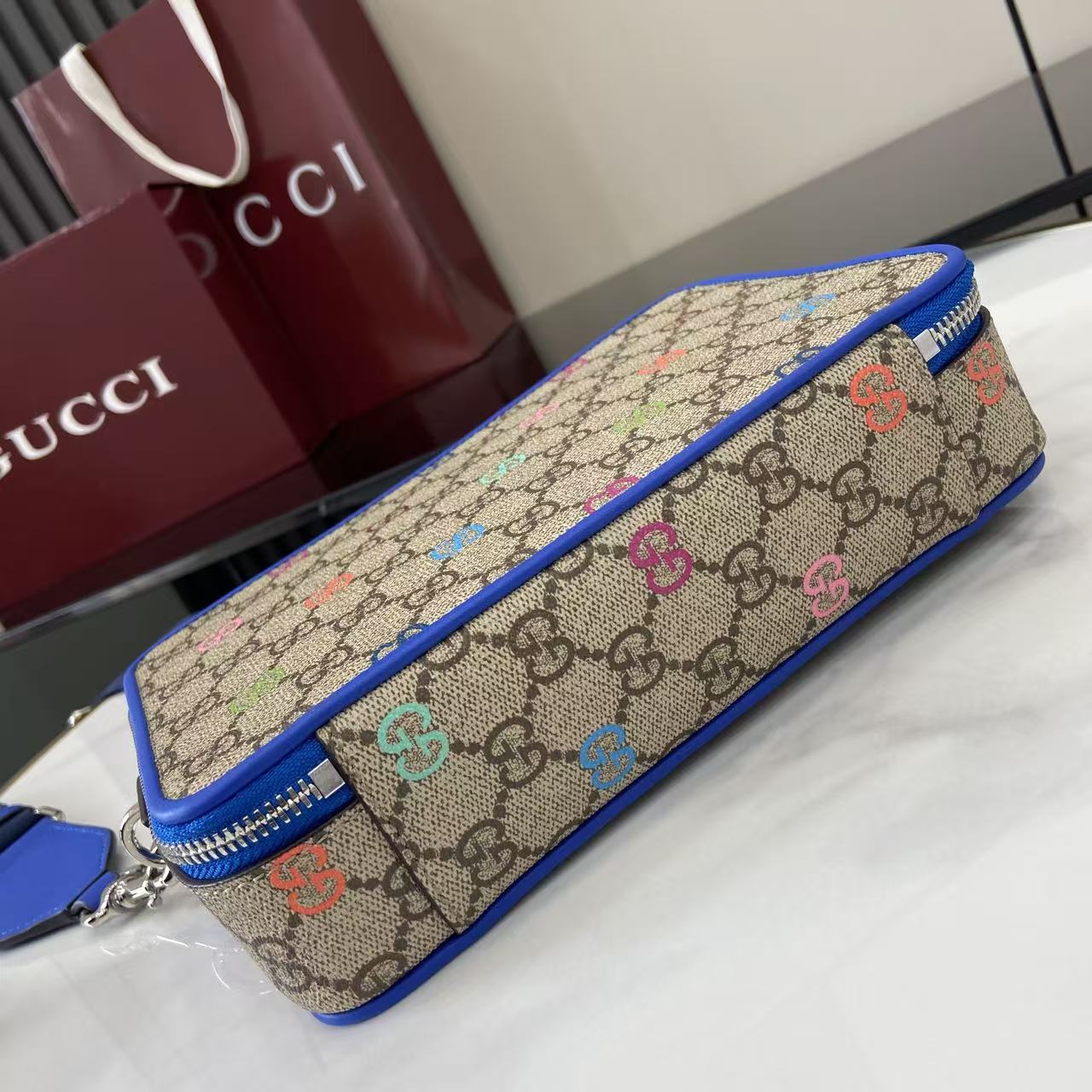 Gucc*Shoulder Bag(14*22.5*7.5CM)