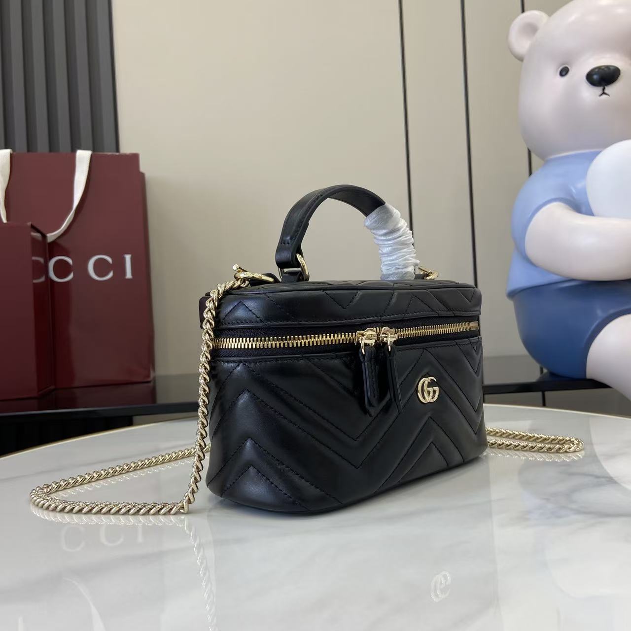 Gucc* GG Marmont Bag(19*11.5*9CM)