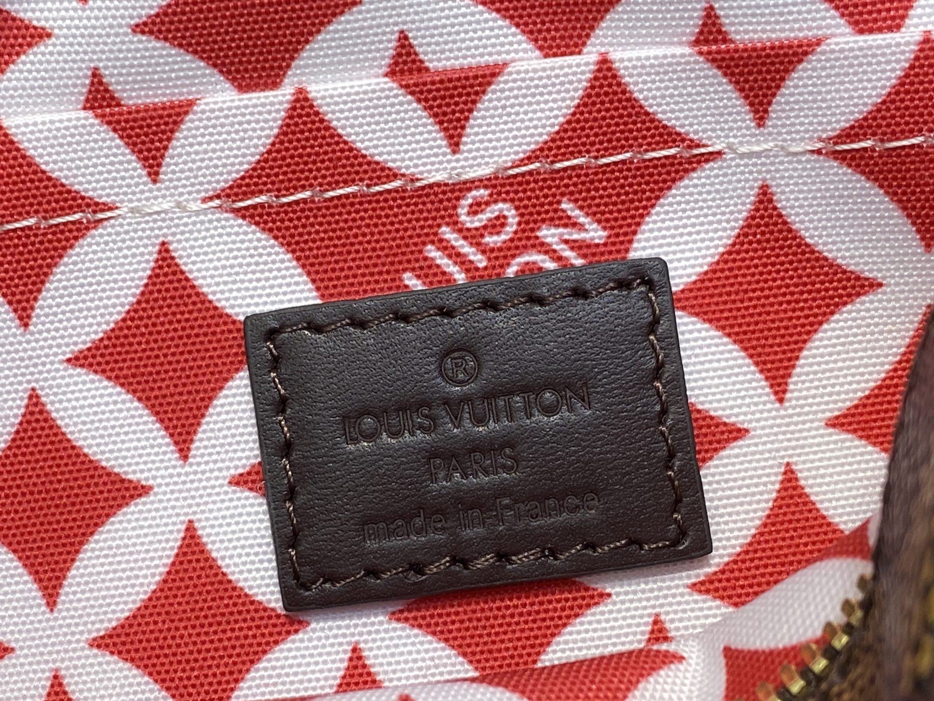 Lo*is Vuitton Mini Soft Trunk Bag(18.5 x 13 x 8CM)