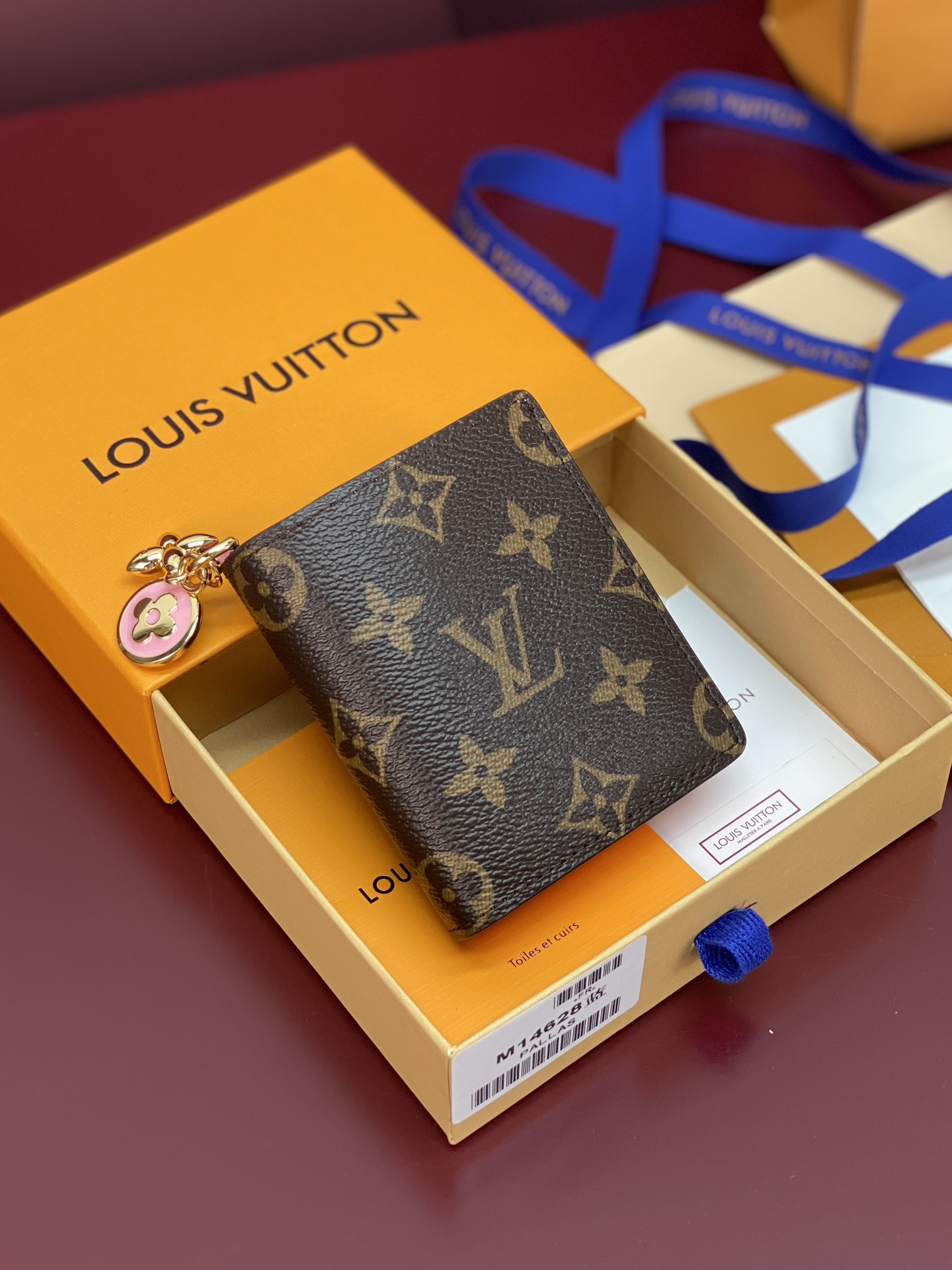 Louis Vu*tton Wallet(9x10x2.5CM)