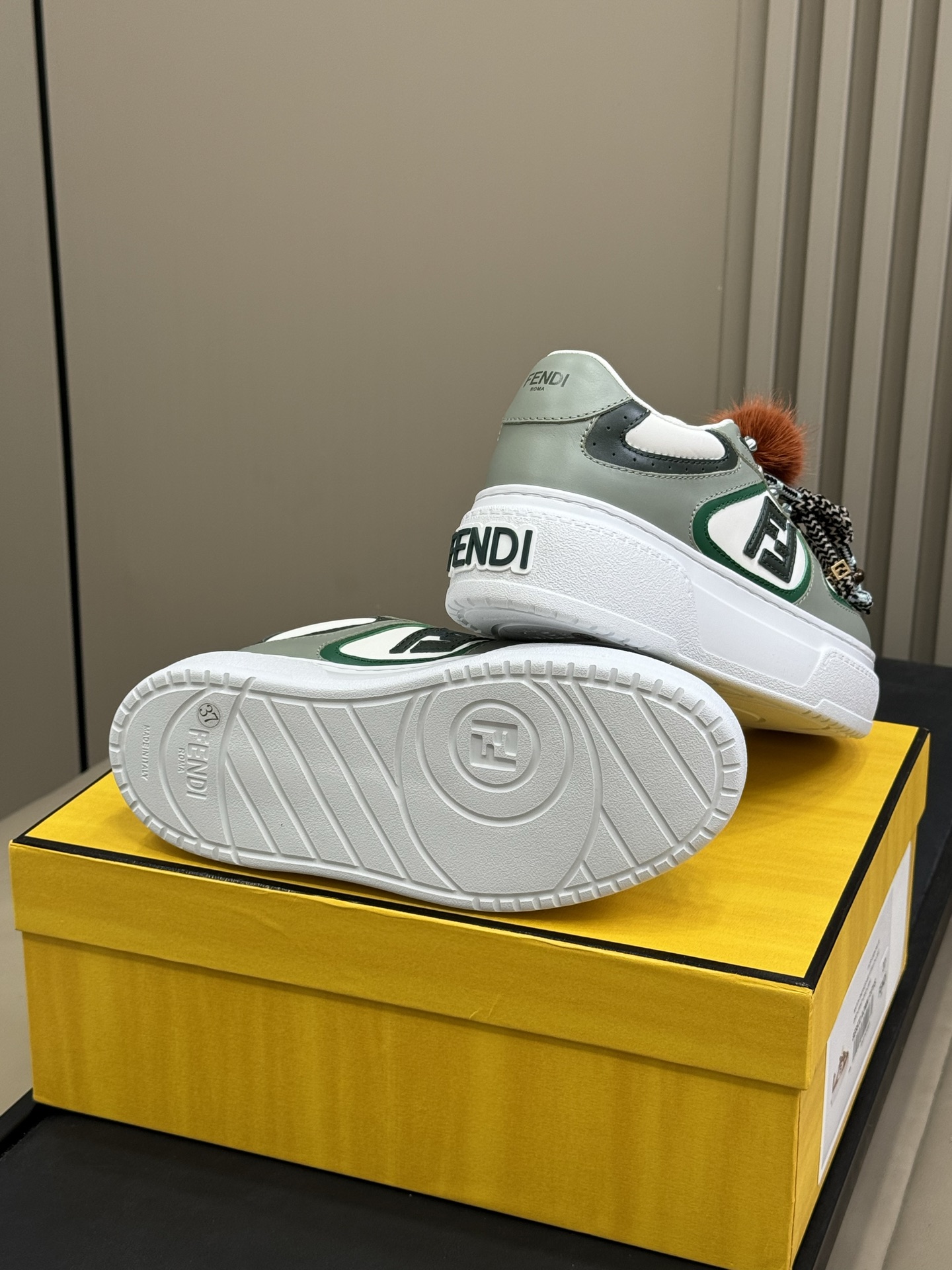 Fend* 2025ss Match Platform Sneakers(EU35-41)