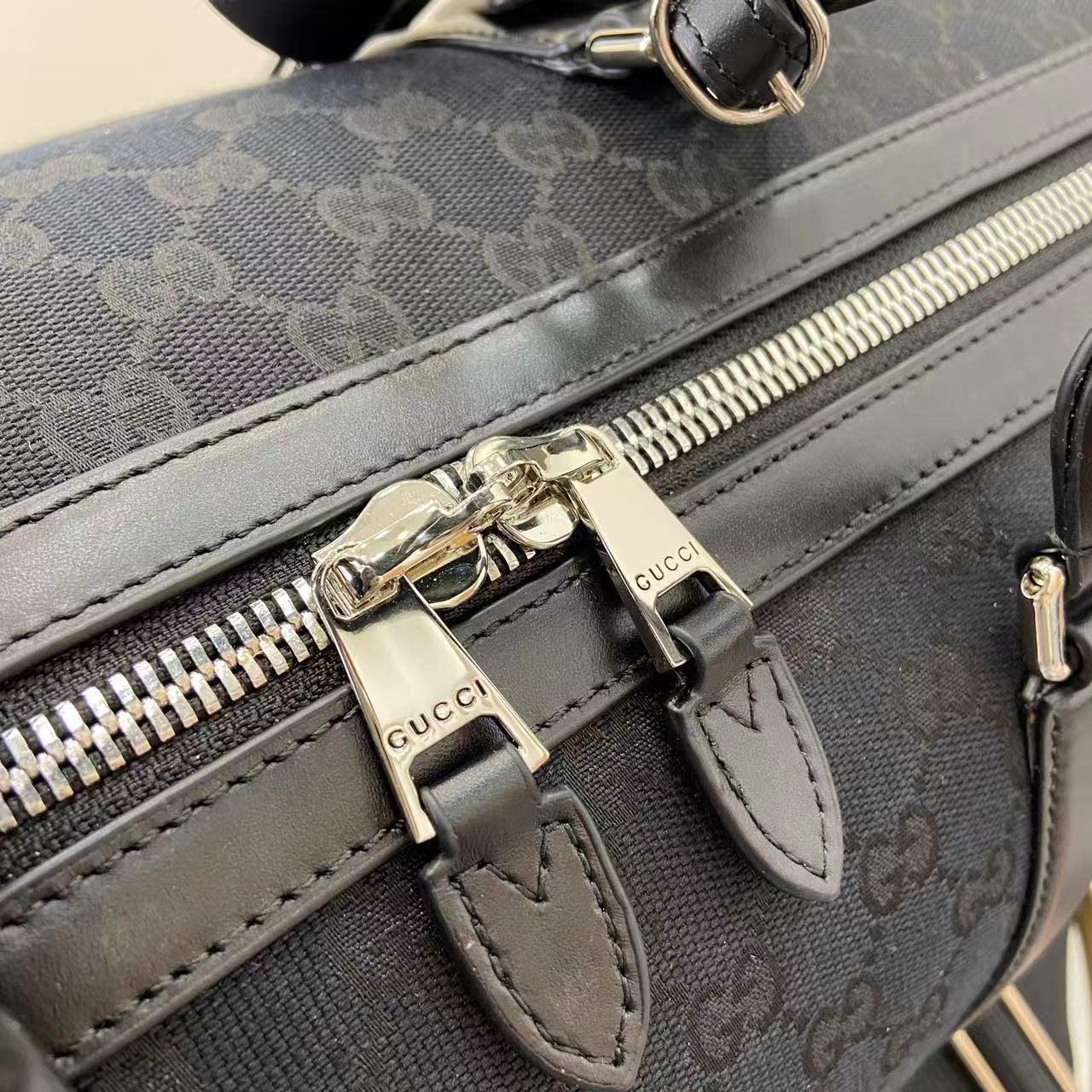 Gucc* Travel Bag(45x29x25CM)