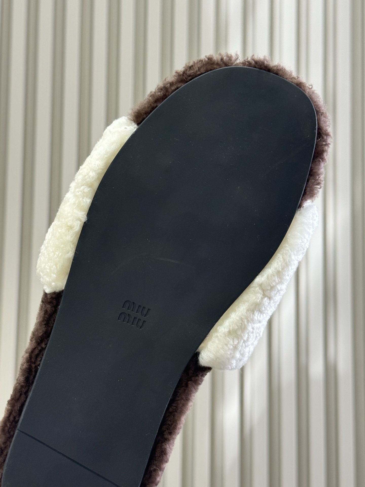 Miumiu 2025ss Slides(EU35-41)