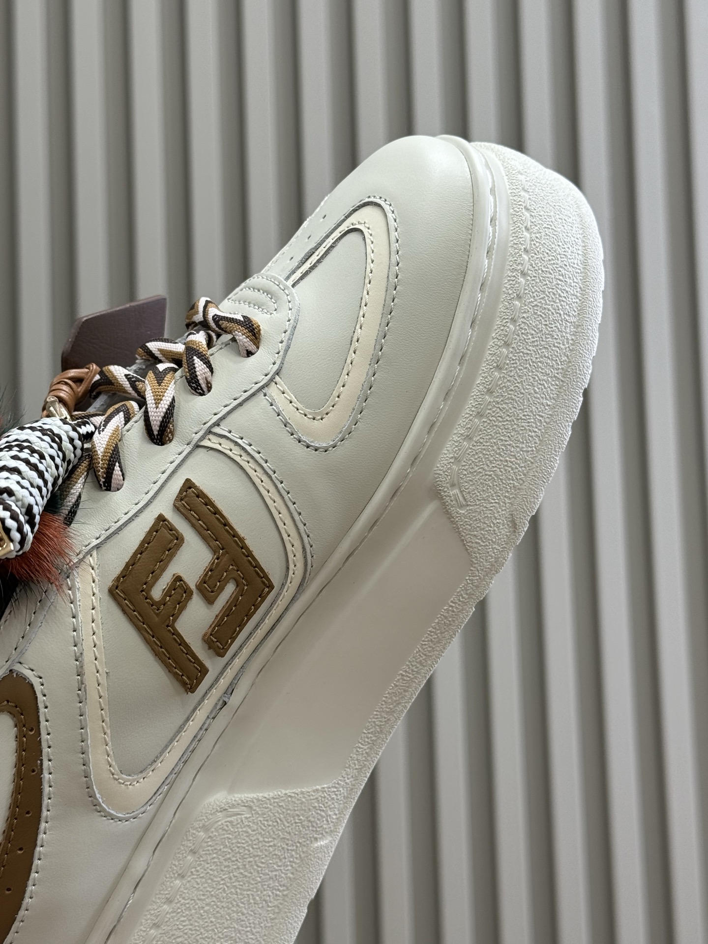 Fend* 2025ss Match Platform Sneakers(EU35-41)