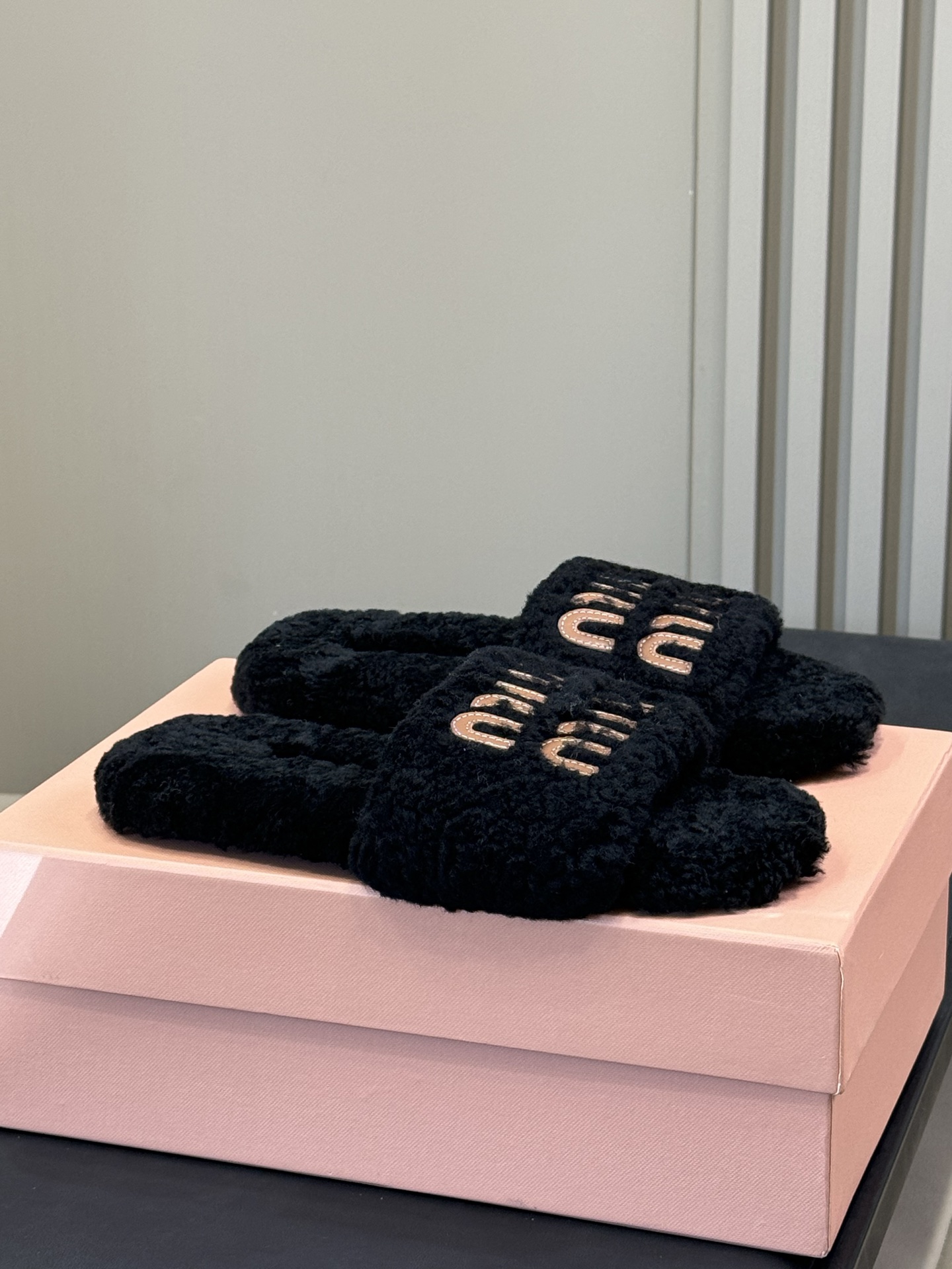 Miumiu 2025ss Slides(EU35-41)