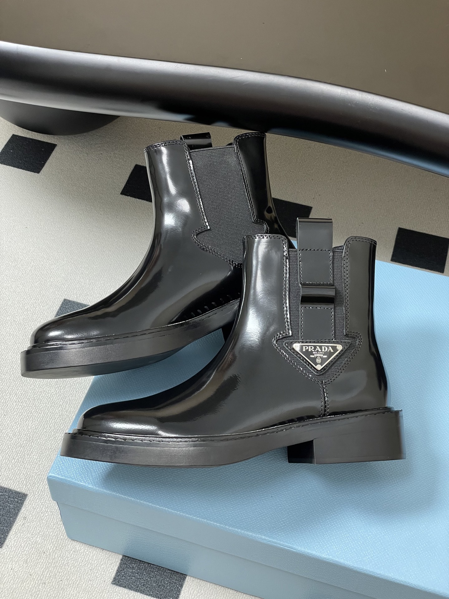 Prad*a 2025ss  Boots（EU35-41)
