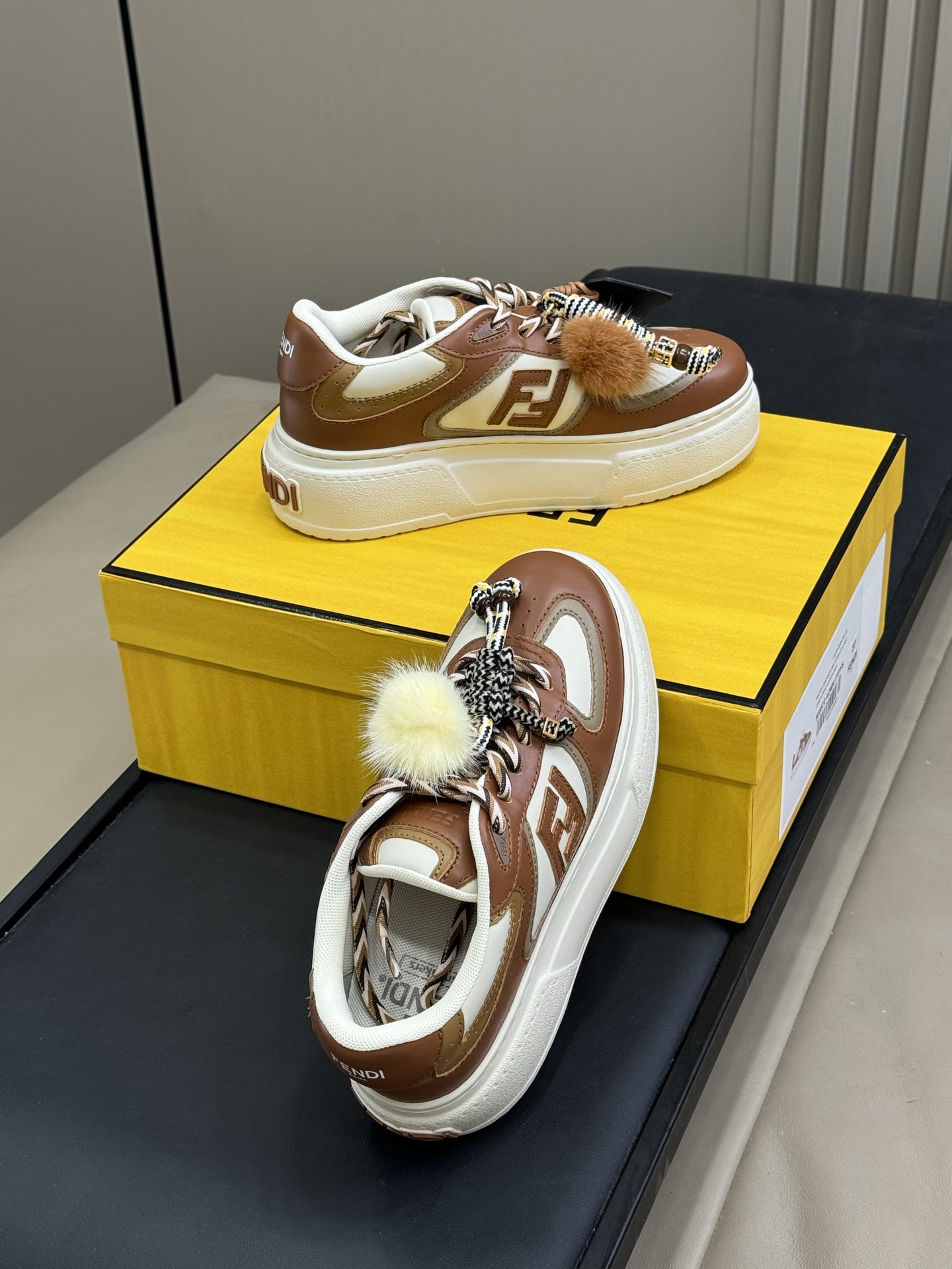 Fend* 2025ss Match Platform Sneakers(EU35-41)