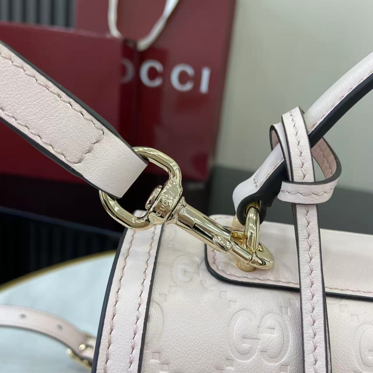 Gucc* Padlock Shoulder Bag(26*18*11.5CM)