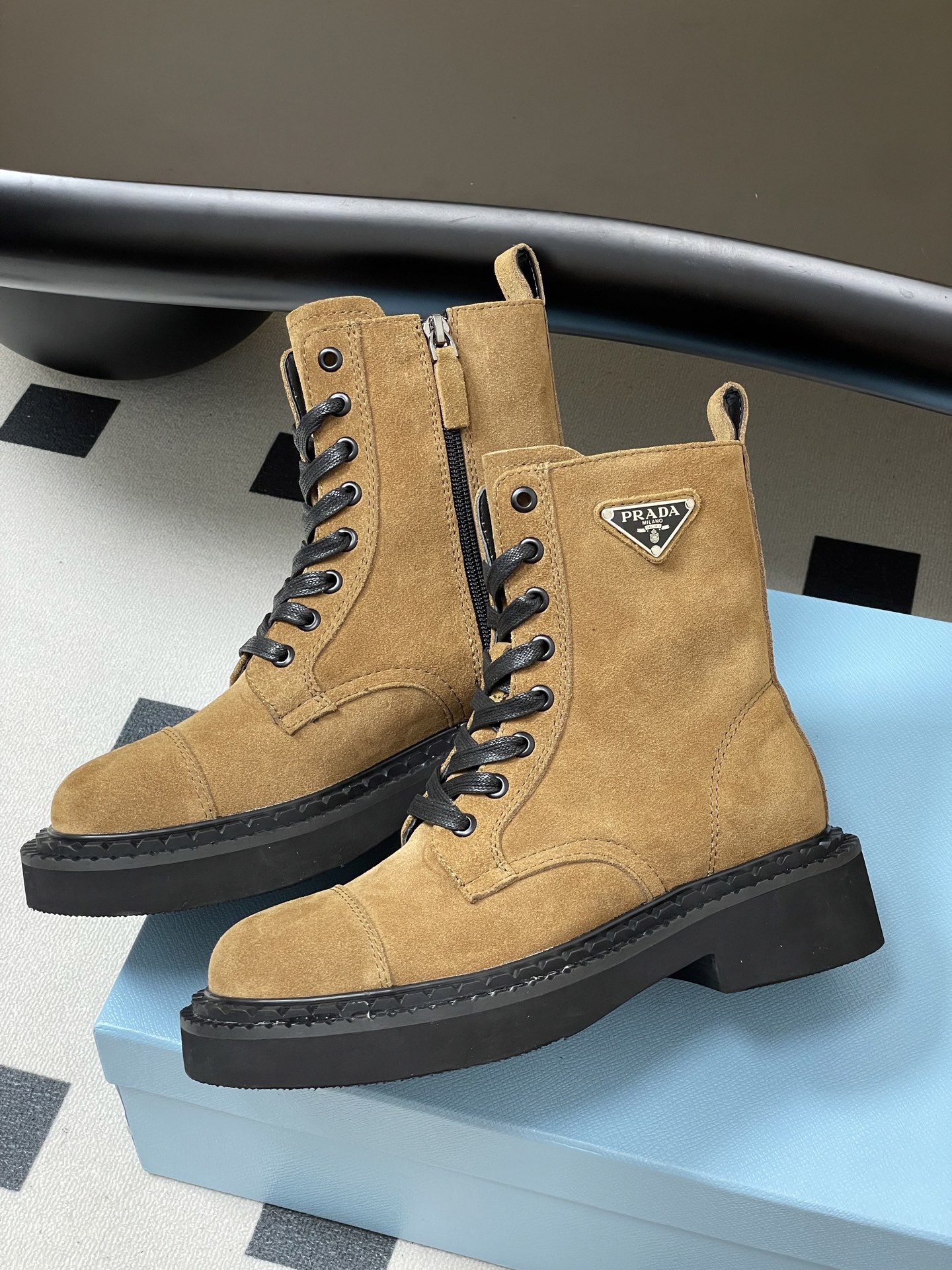 Prad*a 2025ss  Boots（EU35-41)
