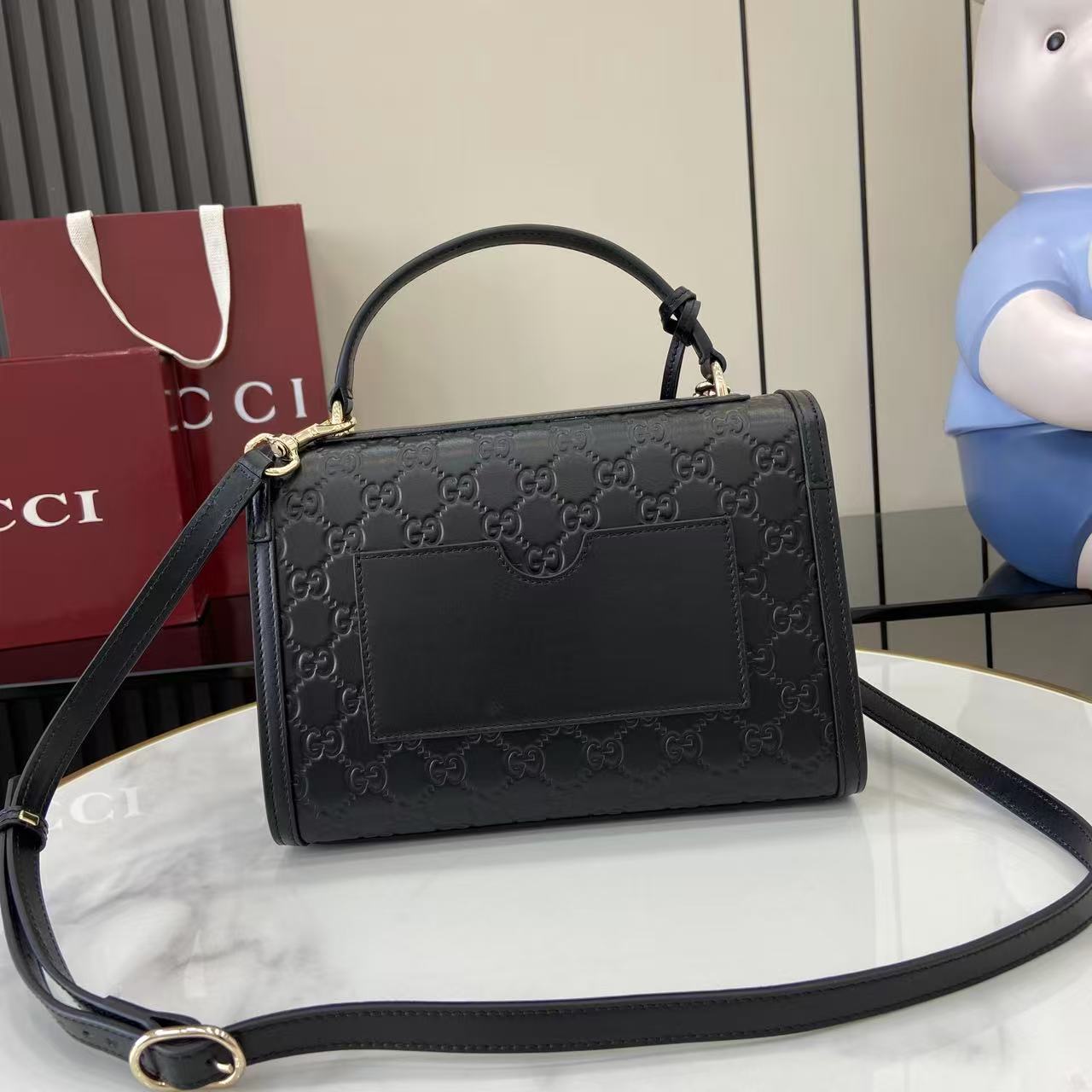 Gucc* Padlock Shoulder Bag(26*18*11.5CM)