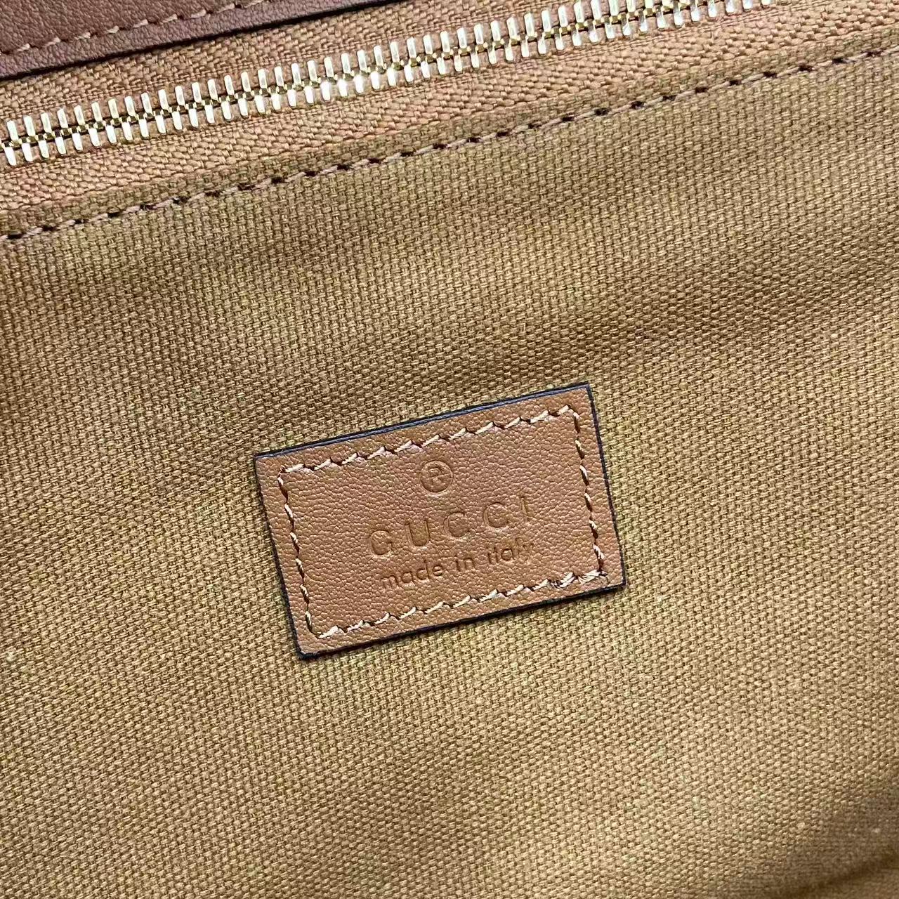 Gucc* Padlock Shoulder Bag(26*18*11.5CM)