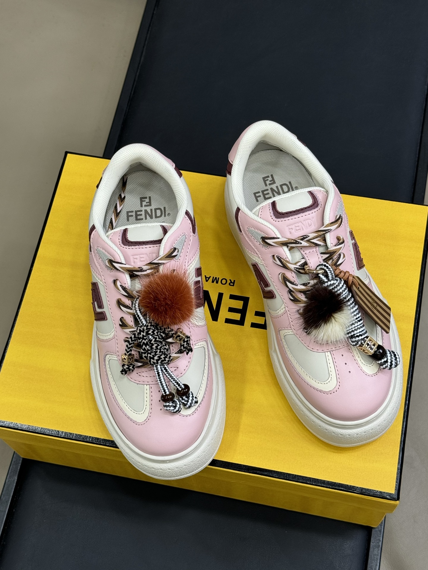 Fend* 2025ss Match Platform Sneakers(EU35-41)