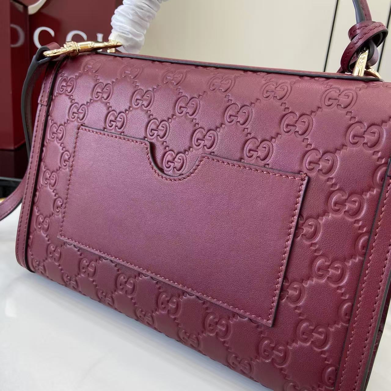 Gucc* Padlock Shoulder Bag(26*18*11.5CM)