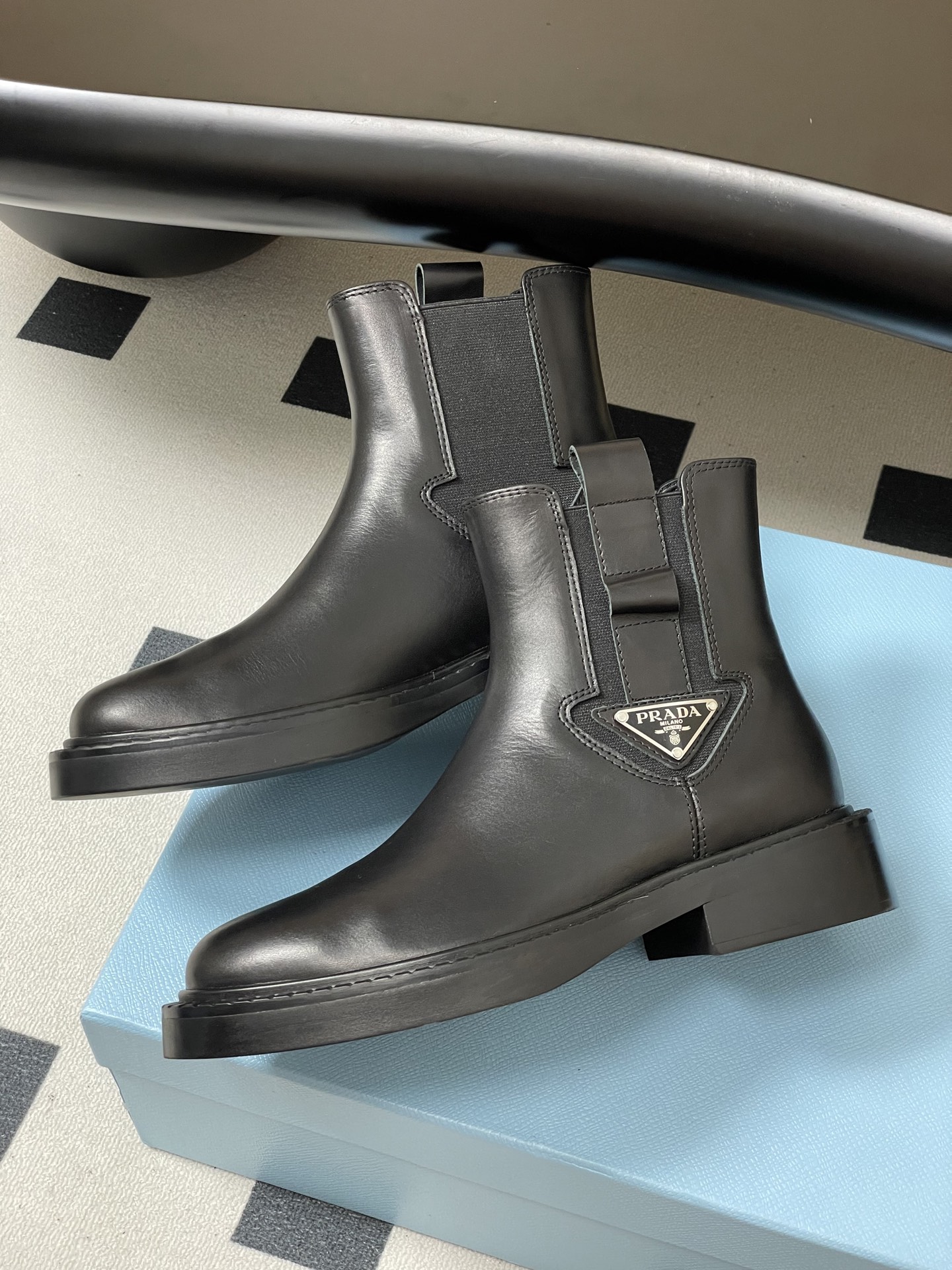 Prad*a 2025ss  Boots（EU35-41)