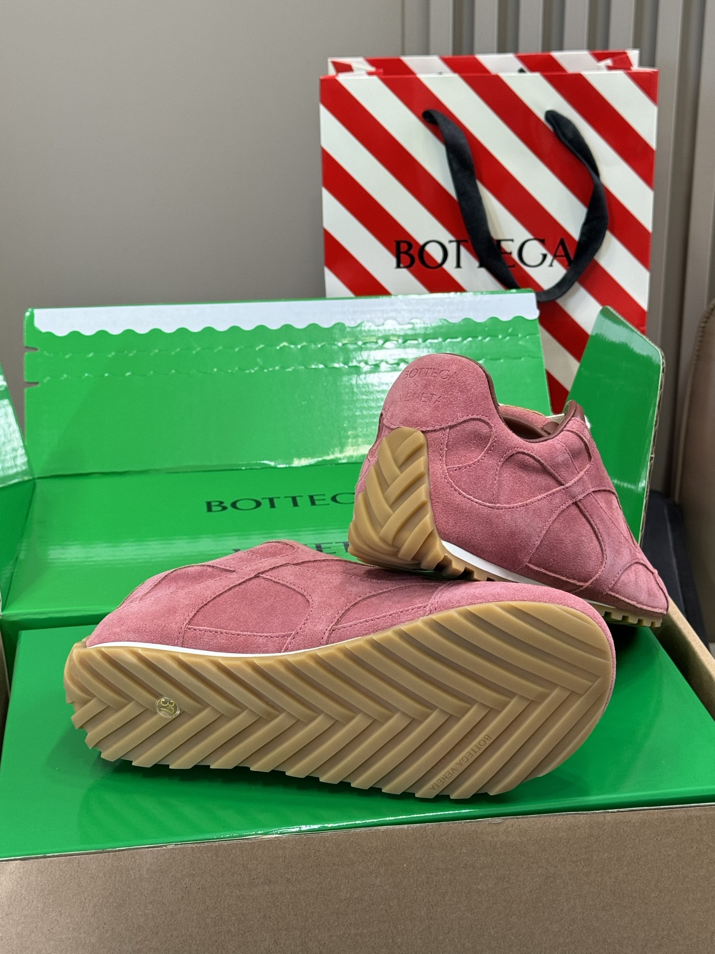 Bottega Veneta Orbit Flash 2025ss Sneaker(EU35-45)