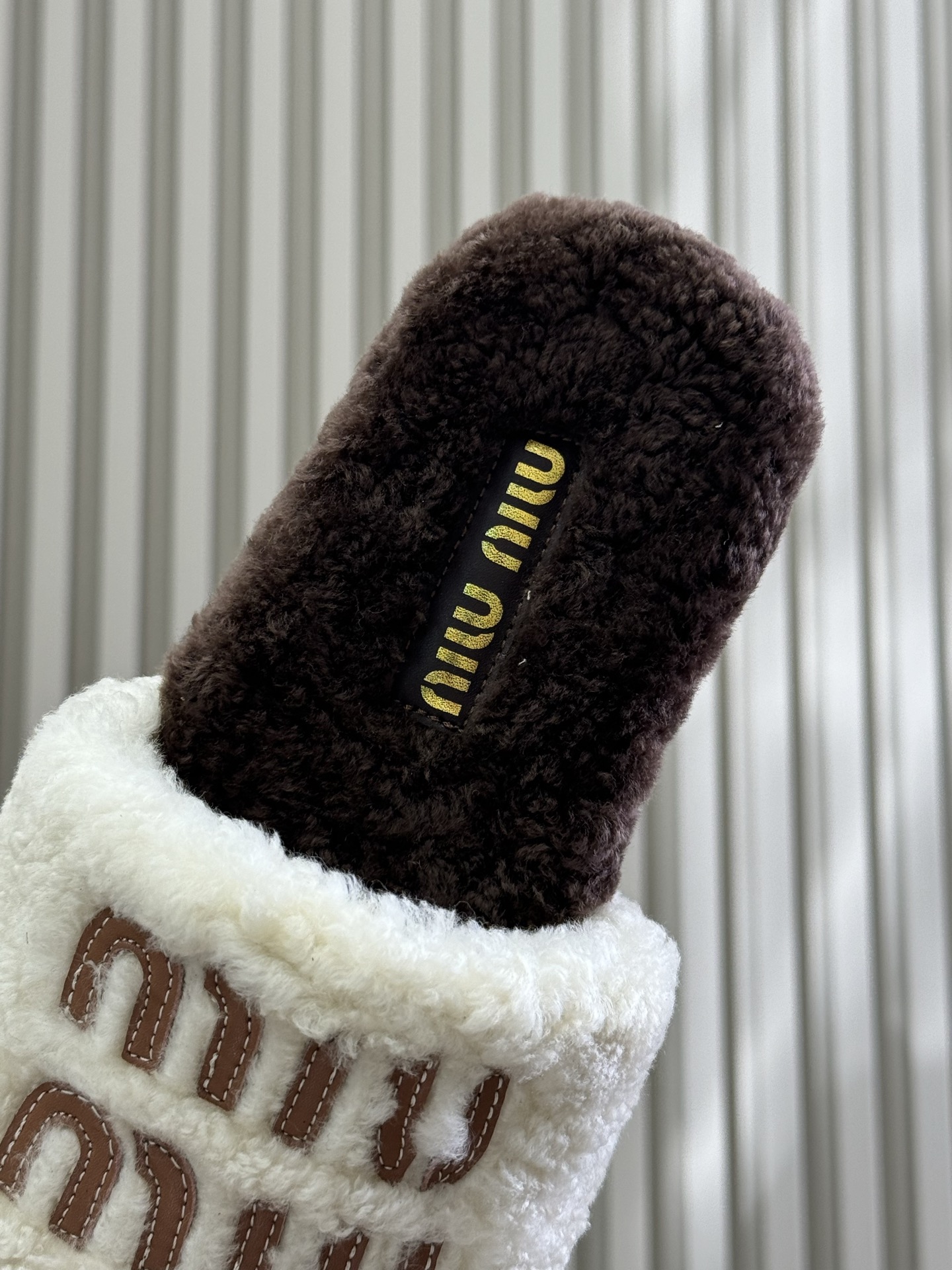 Miumiu 2025ss Slides(EU35-41)