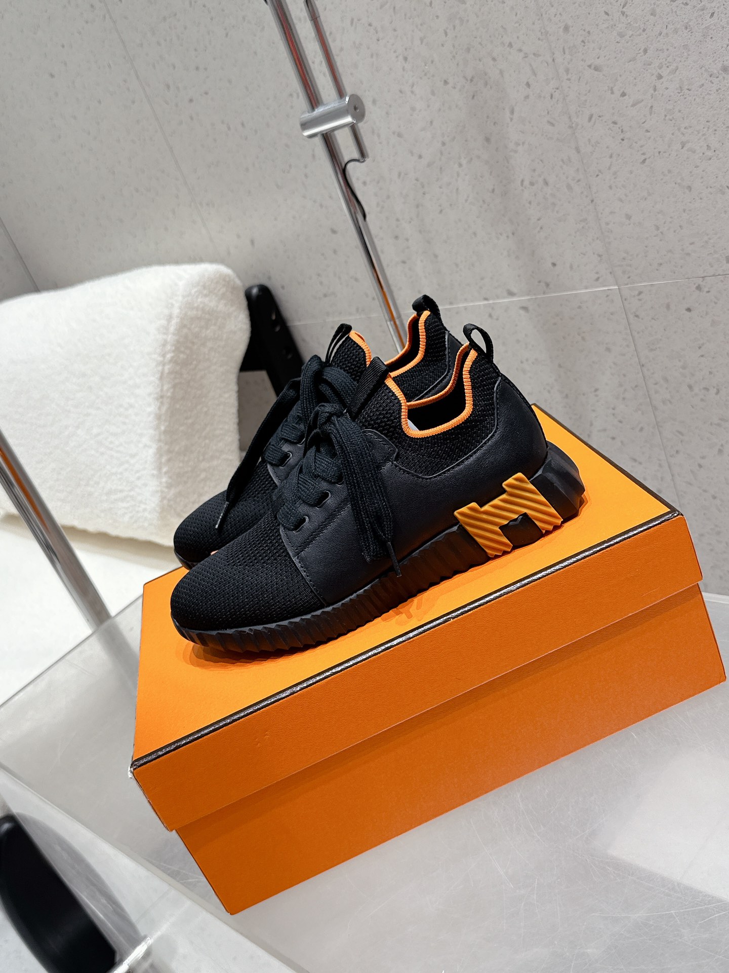 Hermes Giga Sneaker(EU35-46)