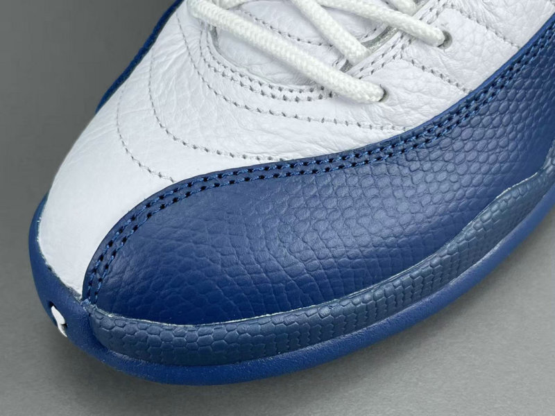 Air Jordan 12 Retro CT8013-114