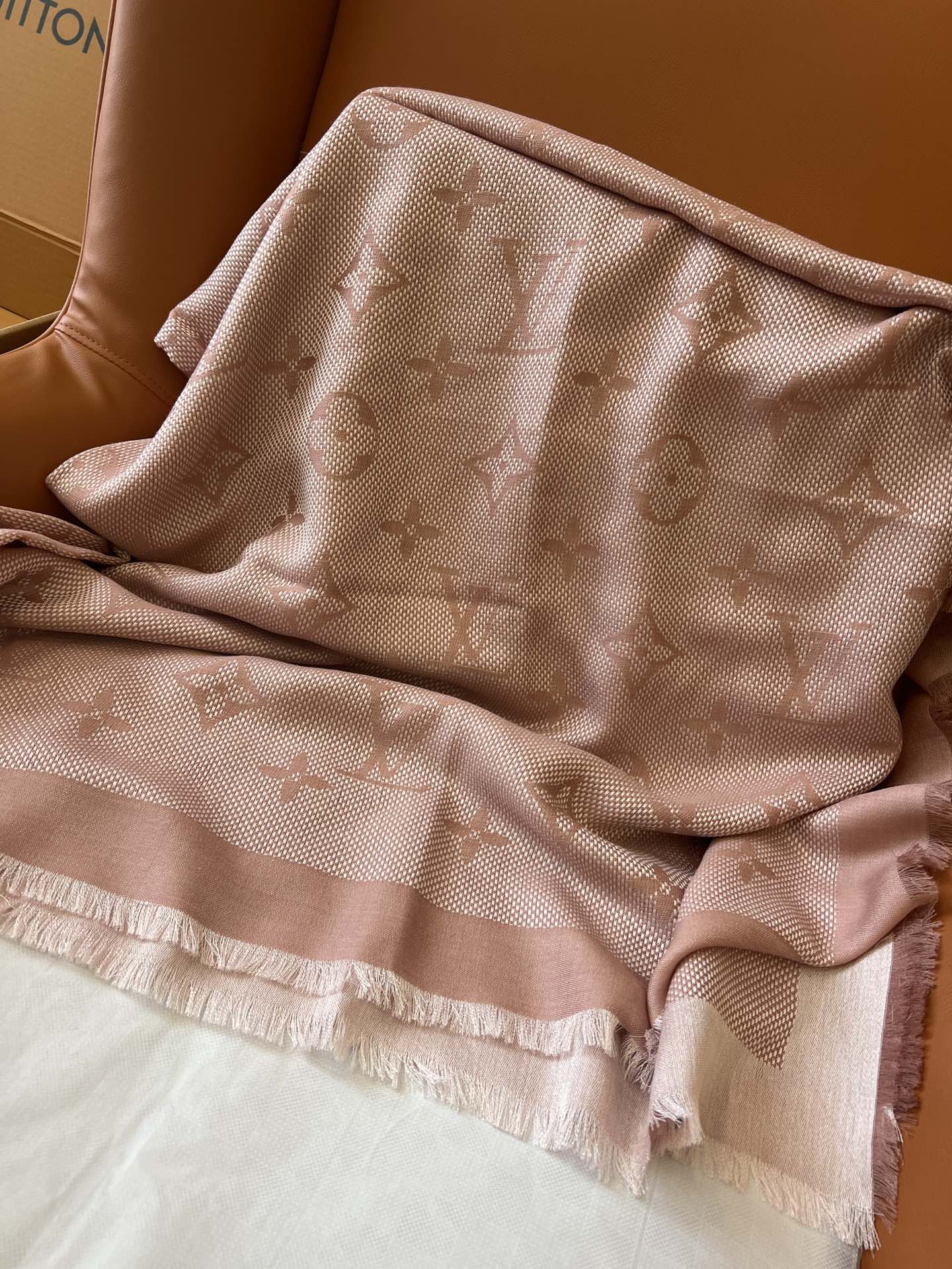 Lv Neo Natté Monogram Scarf-142.5 x 142.5CM