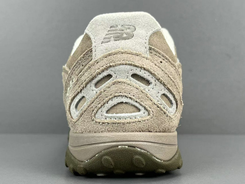 New Balance U204LMMA