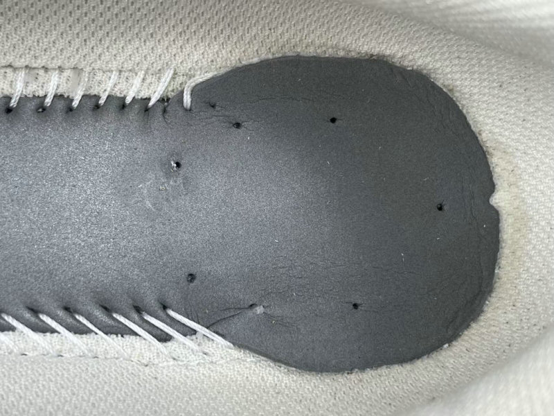 New Balance U204LMMA