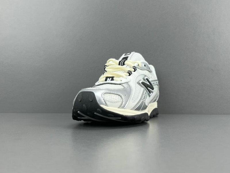 New Balance U204LSWD