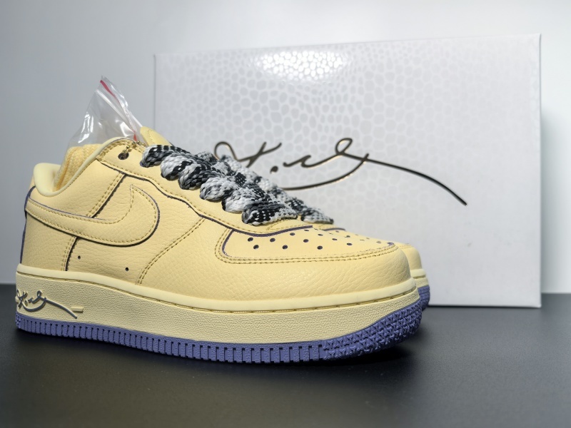 Kobe Bryant x Nike Air Force 1 Protro “Soft Yellow”HV9408-700