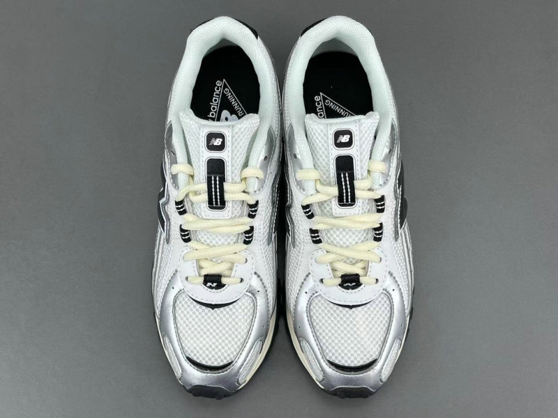 New Balance U204LSWD