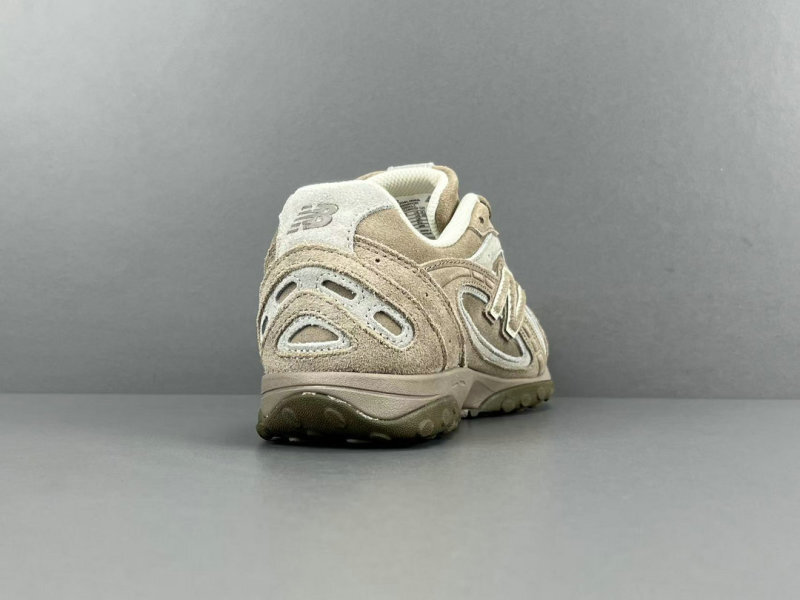 New Balance U204LMMA