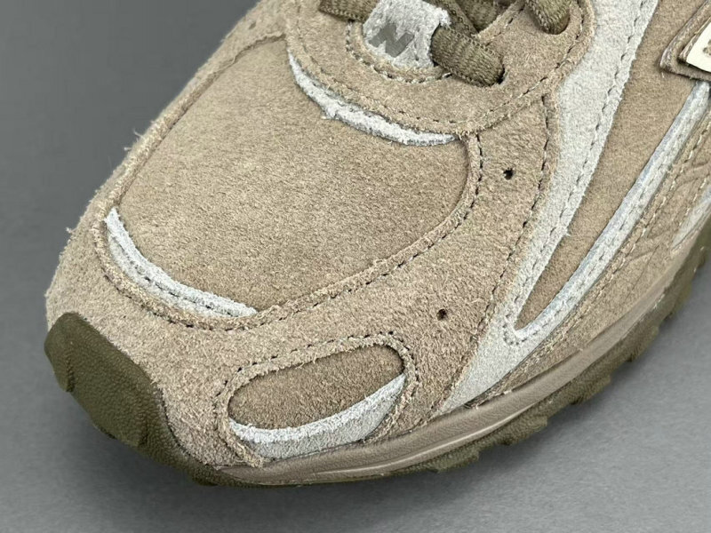 New Balance U204LMMA