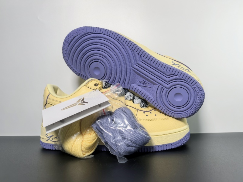 Kobe Bryant x Nike Air Force 1 Protro “Soft Yellow”HV9408-700