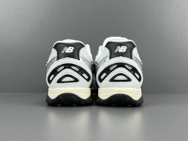 New Balance U204LSWD