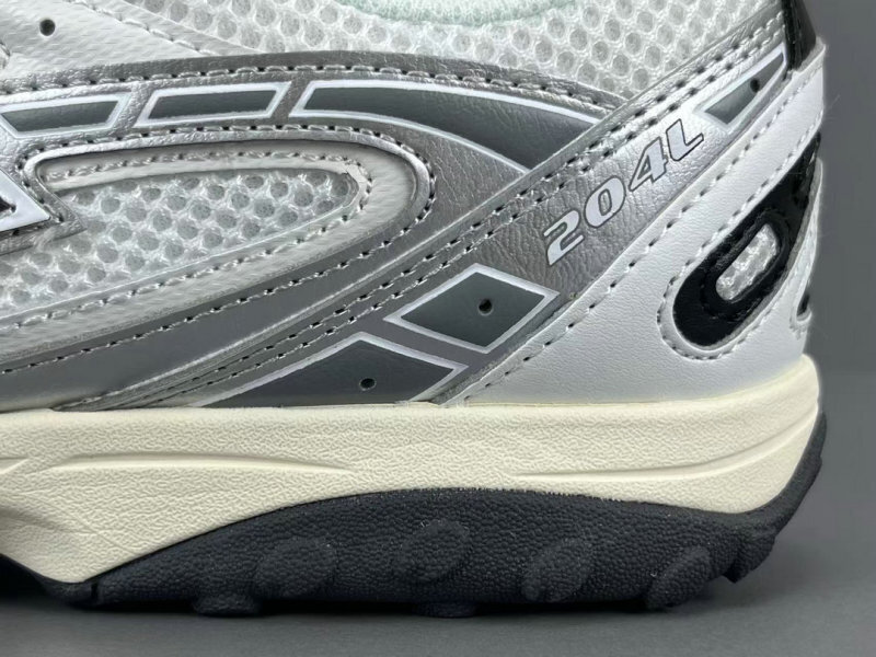 New Balance U204LSWD