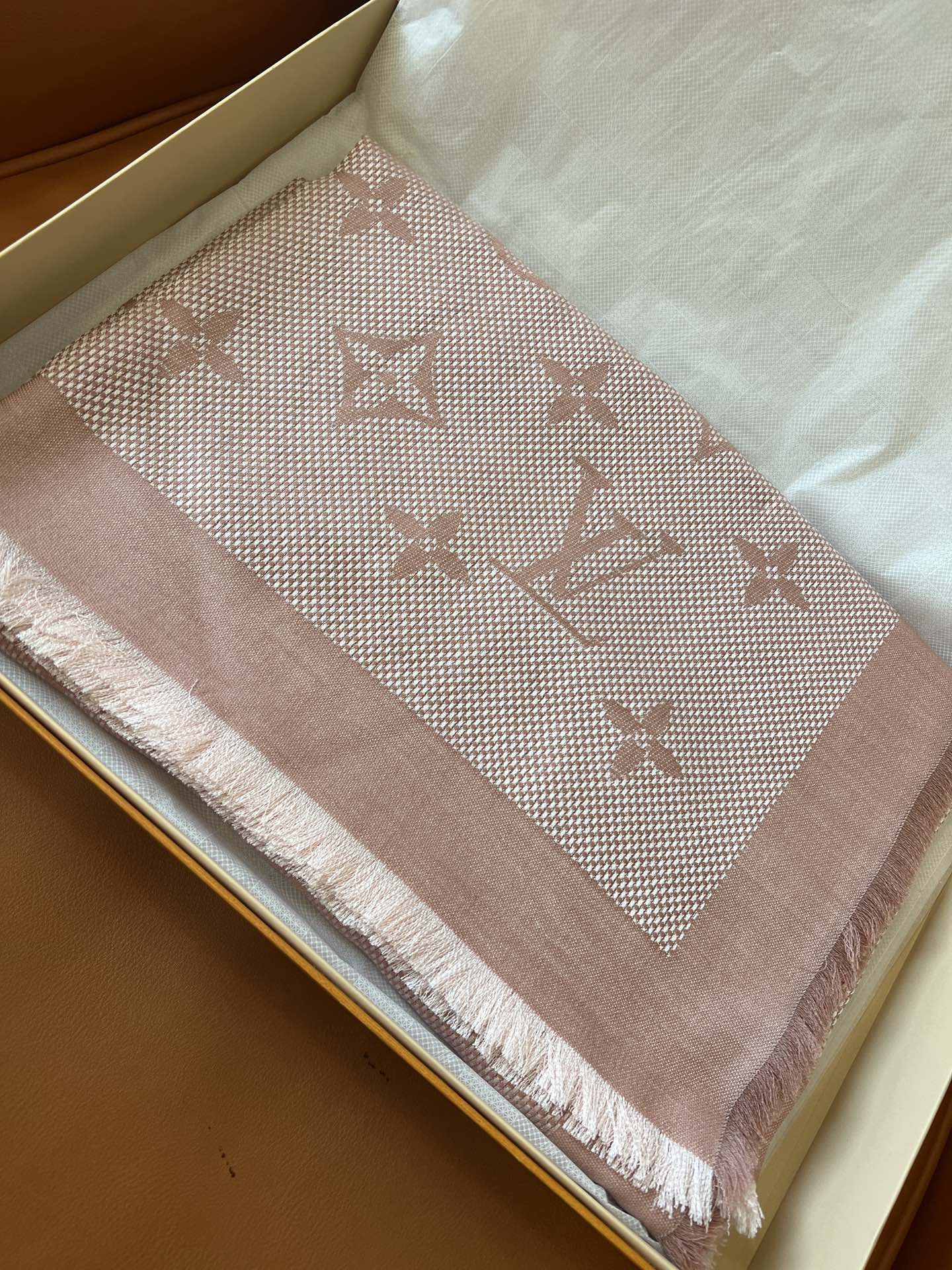Lv Neo Natté Monogram Scarf-142.5 x 142.5CM