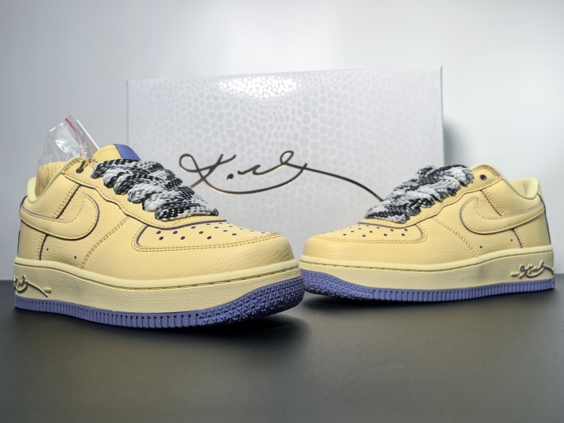 Kobe Bryant x Nike Air Force 1 Protro “Soft Yellow”HV9408-700