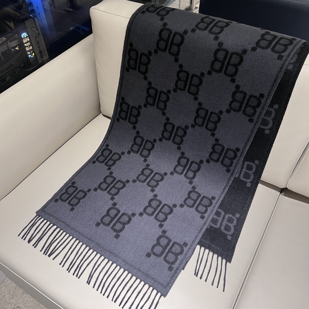 Gucc* Scarf-45 x 215 CM