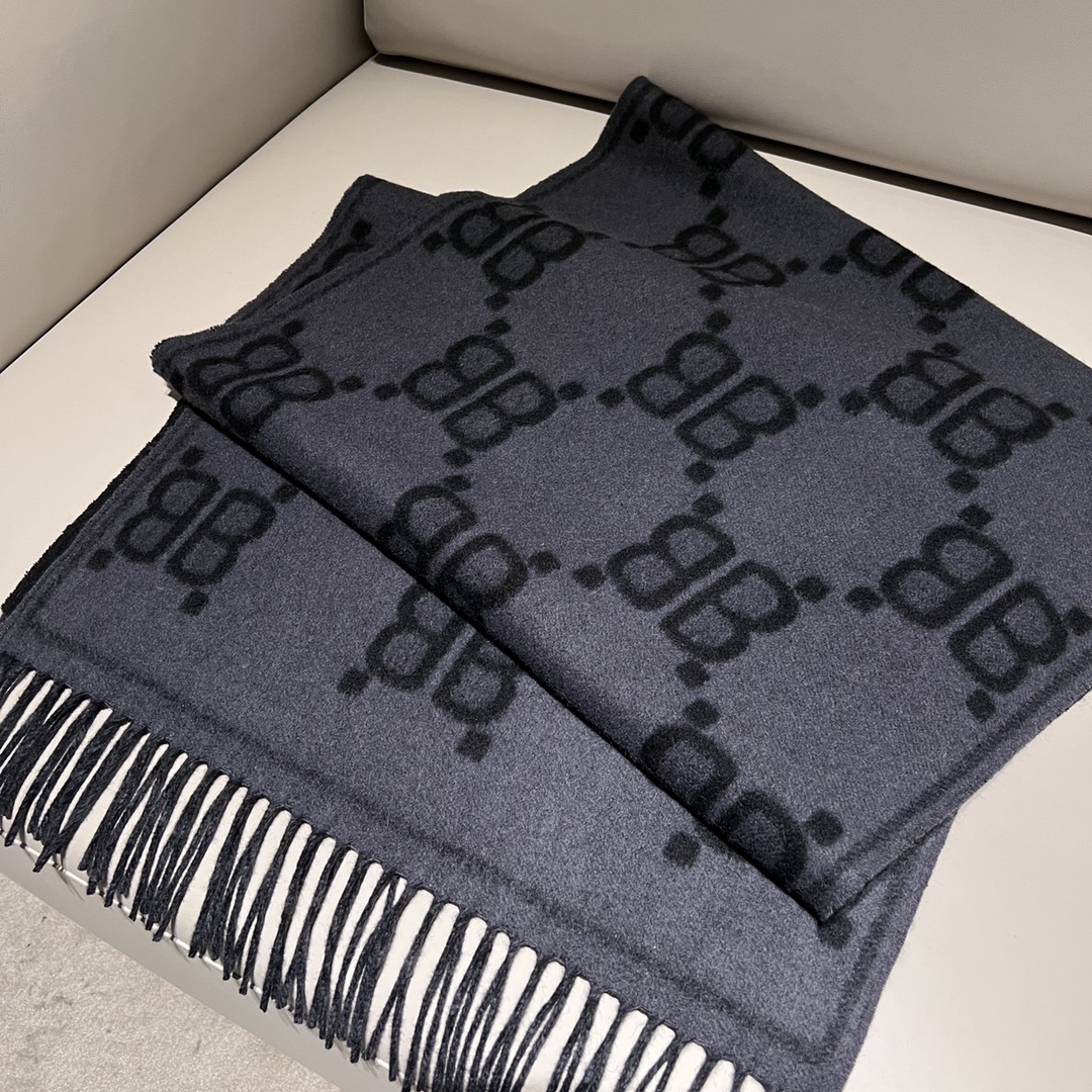 Gucc* Scarf-45 x 215 CM