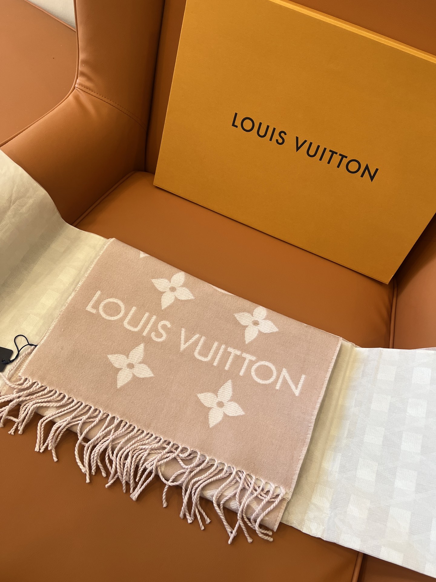 L*V Essential Scarf-170*34CM