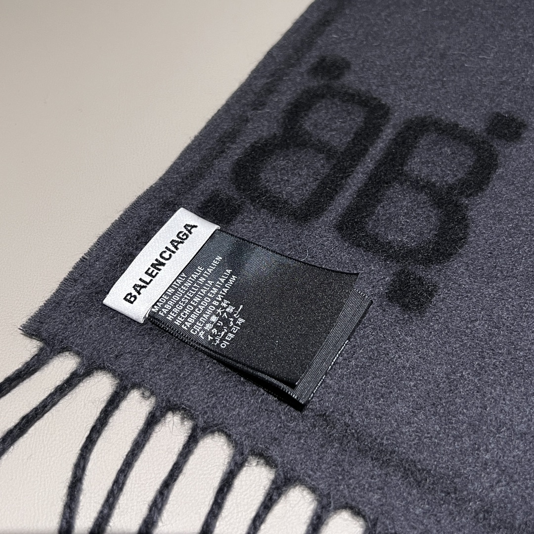 Gucc* Scarf-45 x 215 CM