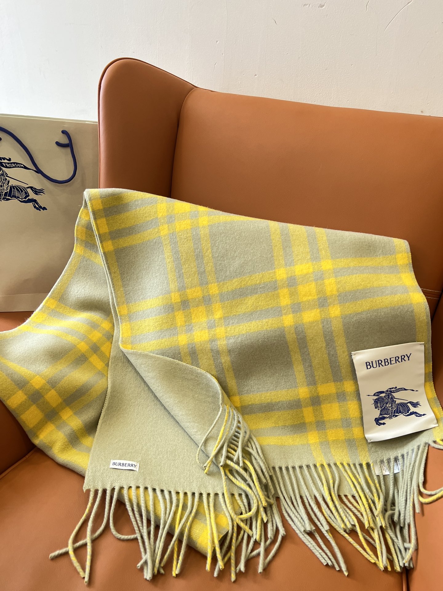 Burbe*rry Shawl-50 x 210CM