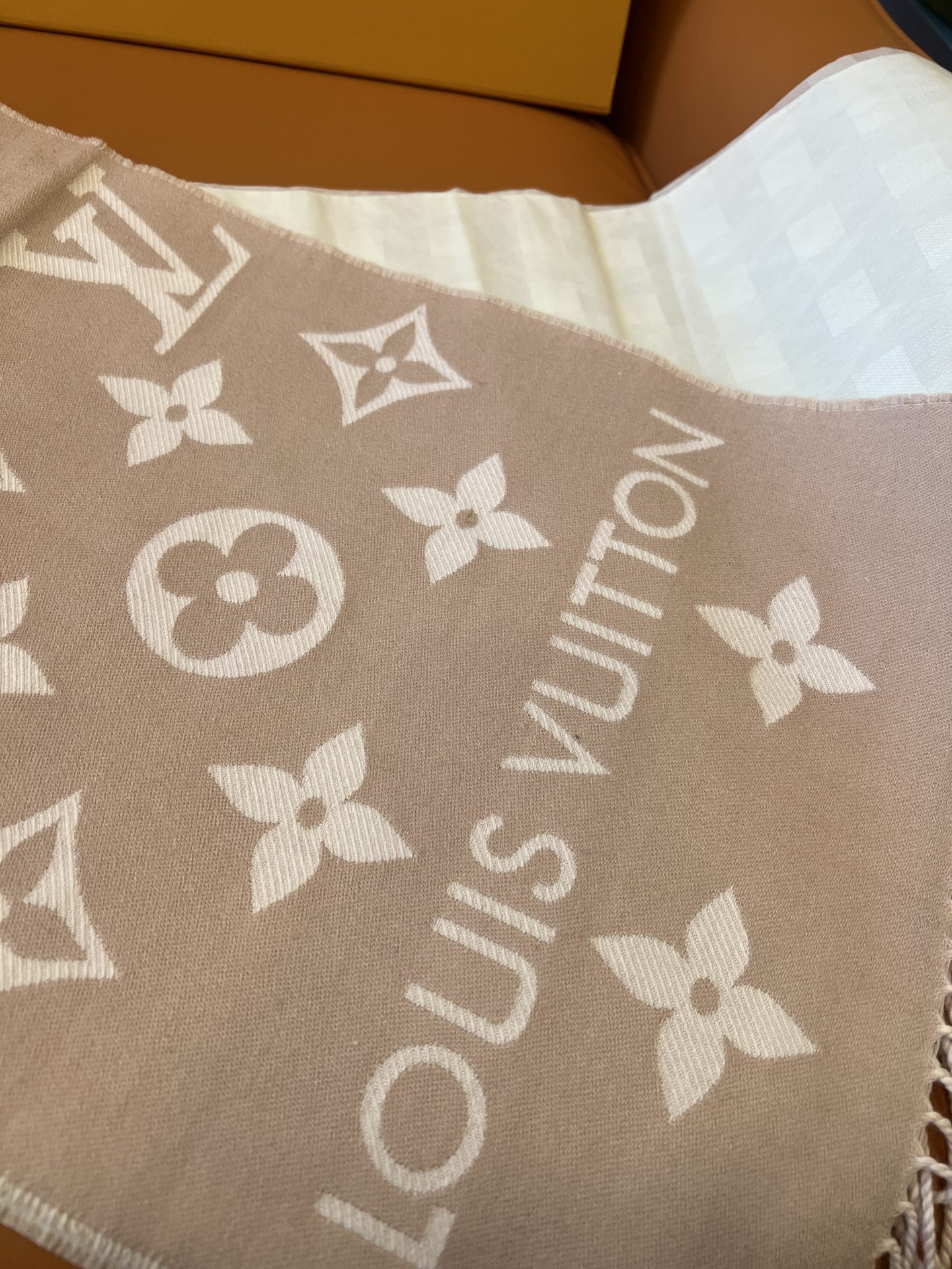 L*V Essential Scarf-170*34CM