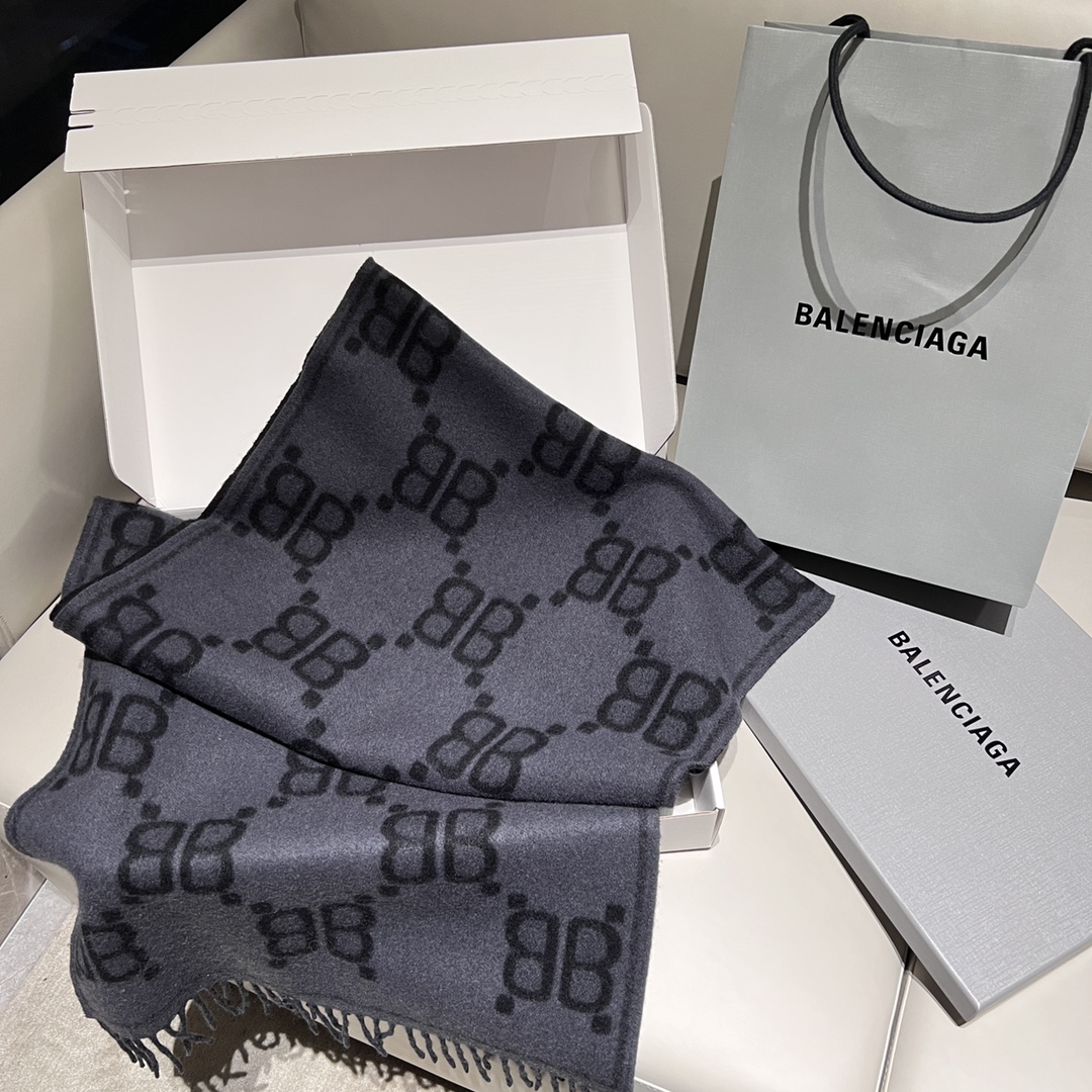 Gucc* Scarf-45 x 215 CM