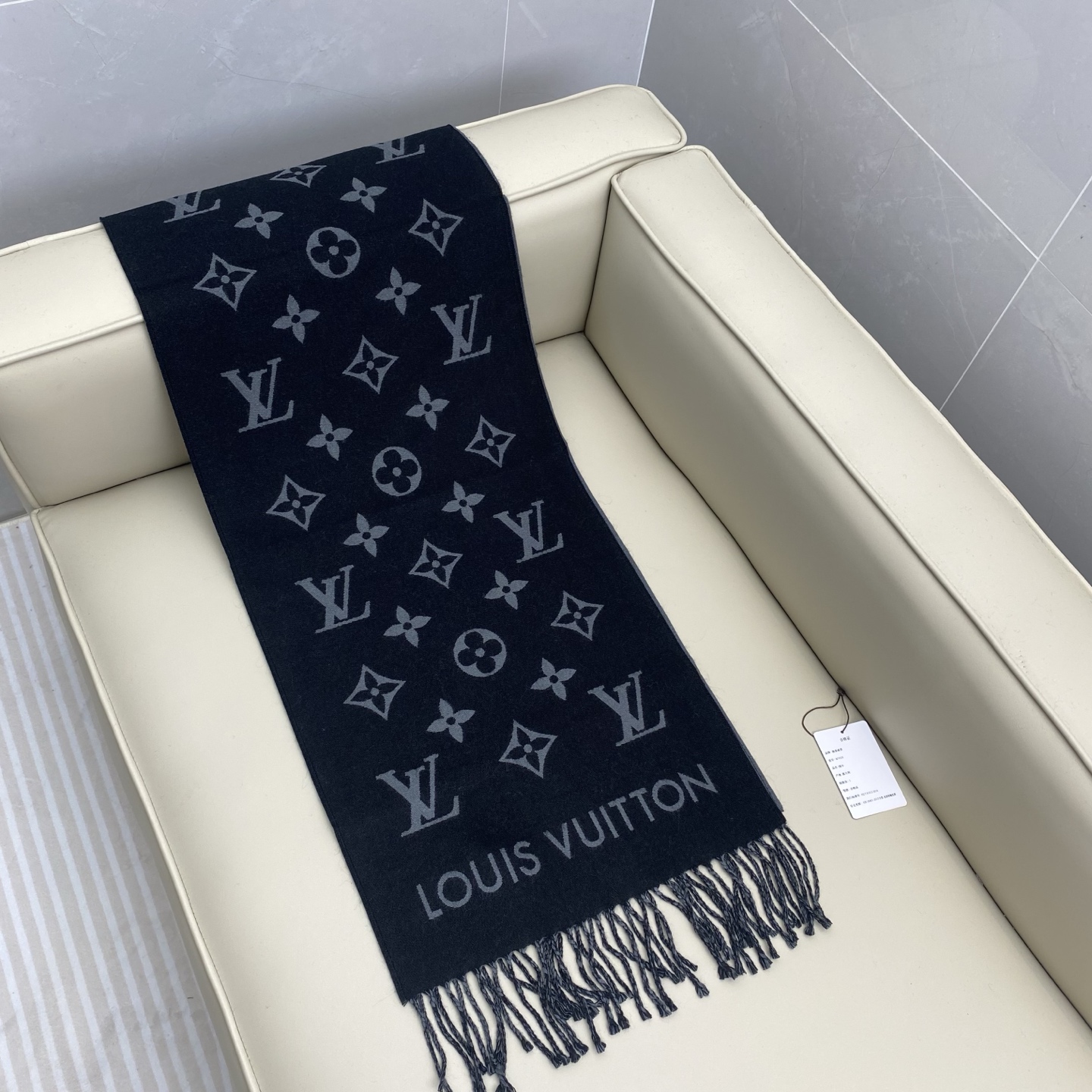 L*V All About Monogram  Scarf-185*35CM
