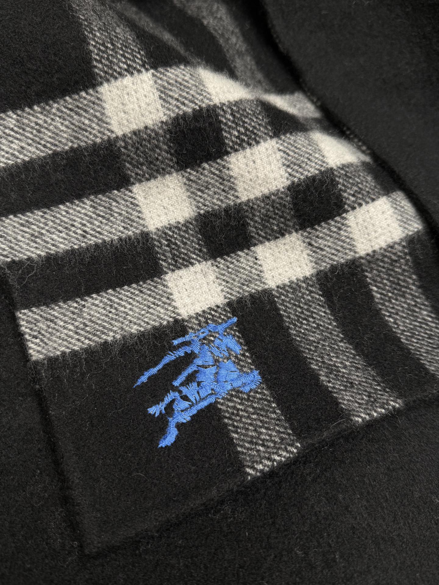 Burbe*rry Shawl-176*20CM