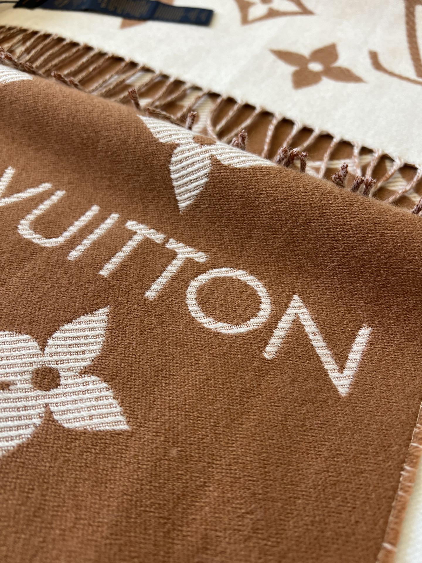 L*V Essential Scarf-170*34CM