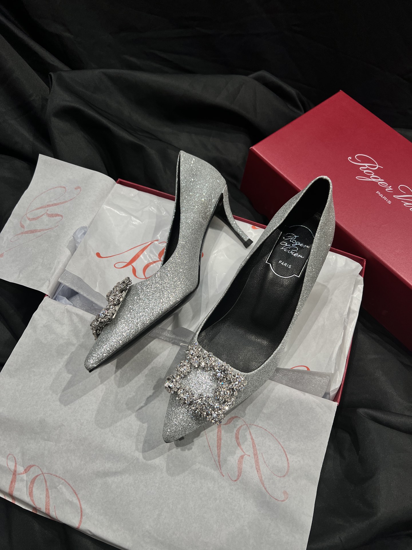 Roger vivier 2025ss Heels(EU35-41)