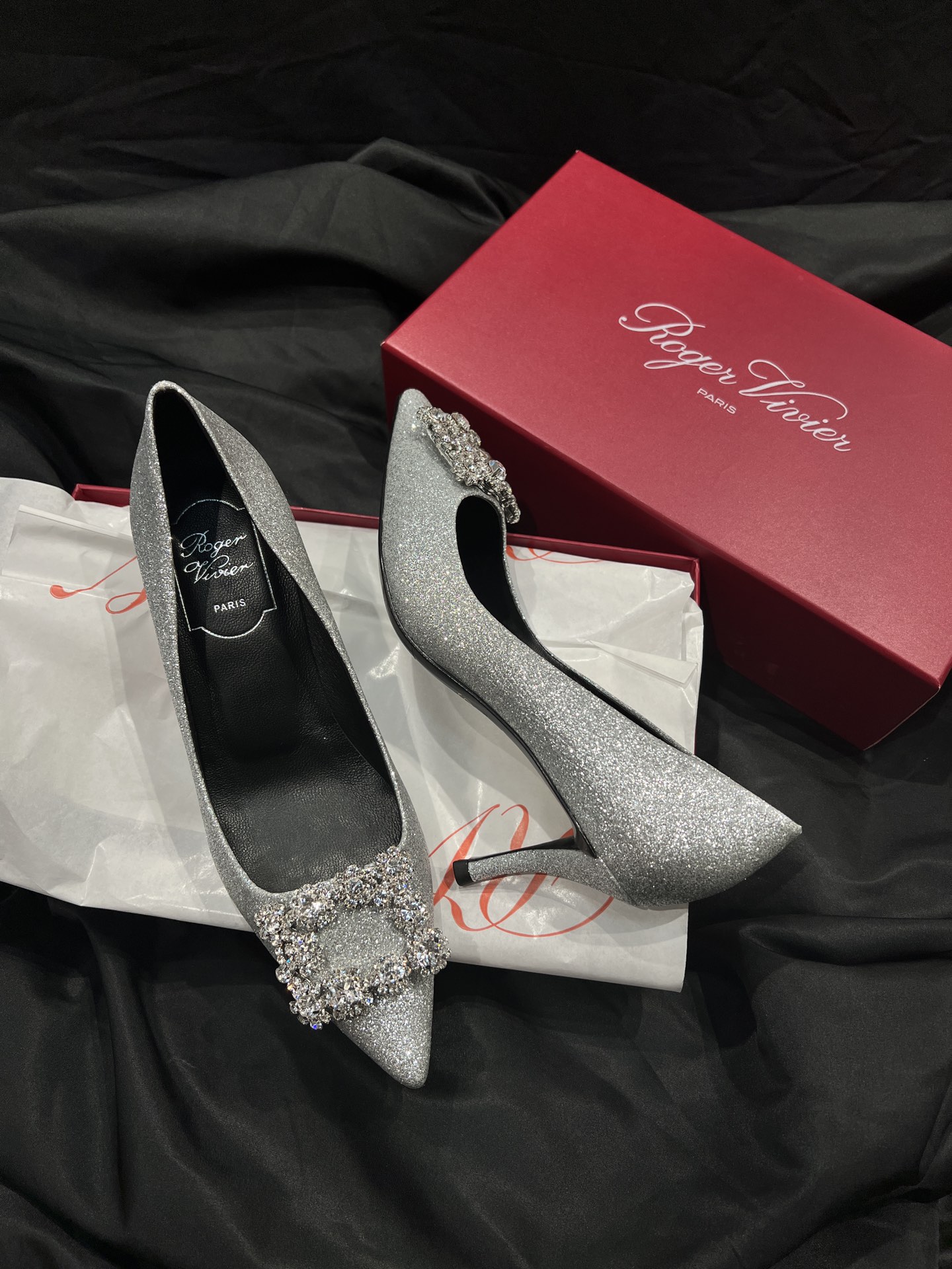 Roger vivier 2025ss Heels(EU35-41)