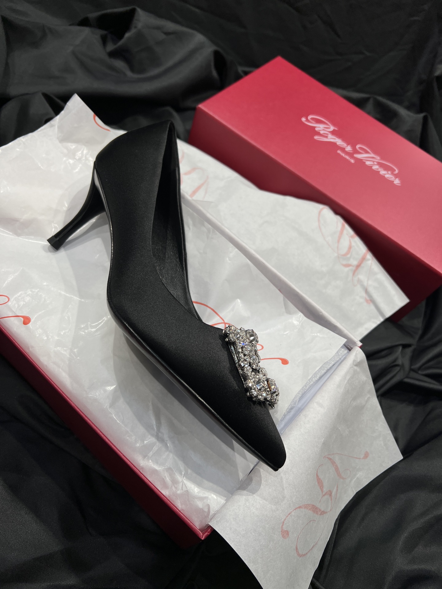 Roger vivier 2025ss Heels(EU35-41)