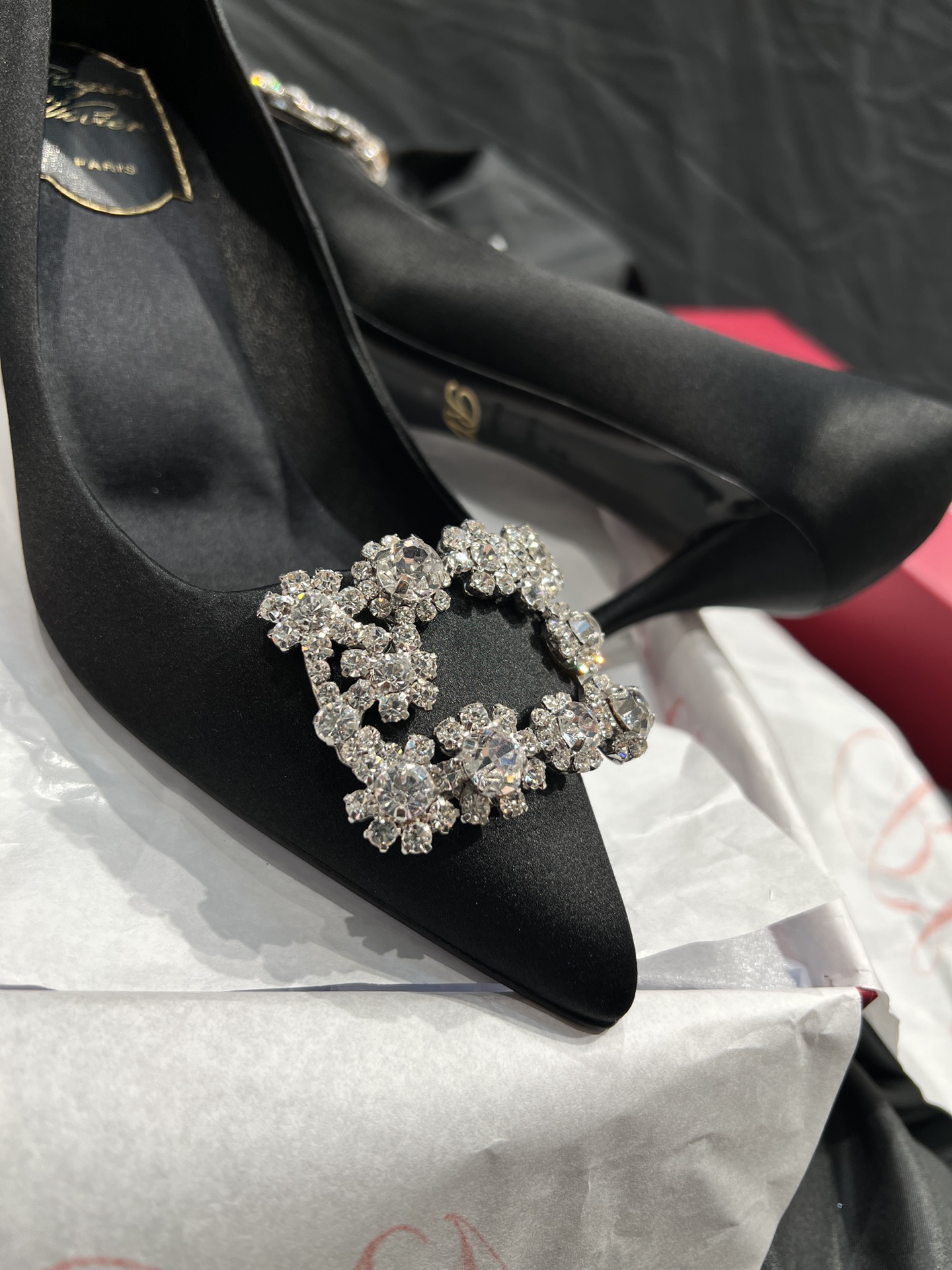 Roger vivier 2025ss Heels(EU35-41)